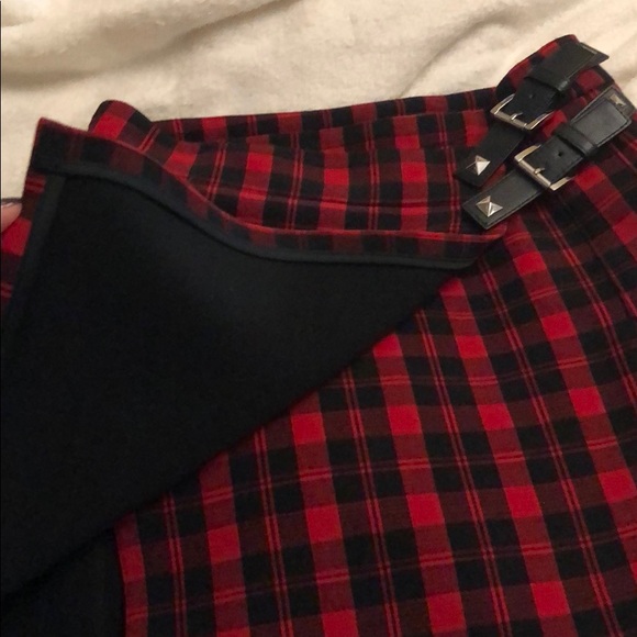 MICHAEL Michael Kors Red Plaid Skirt Size 4, NBW - Picture 5 of 6